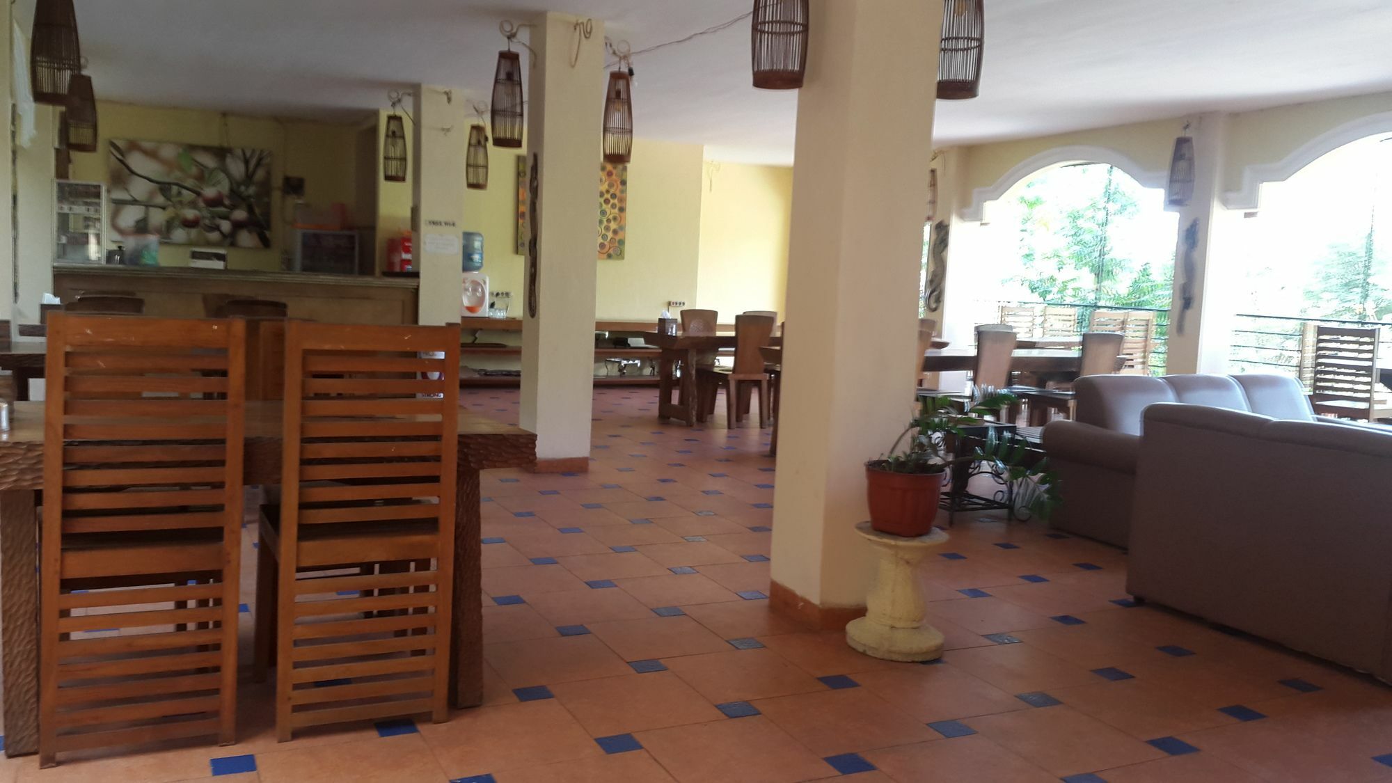 Centro Bajo Hotel & Resto Labuan Bajo Εξωτερικό φωτογραφία